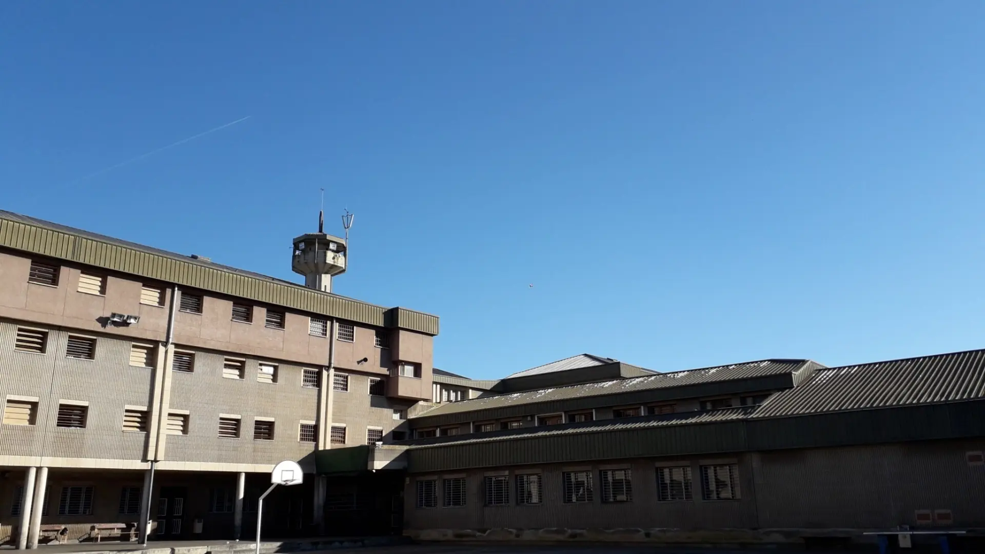 Barselona'da Korkunç Firar: Ceset Parçalayan Mahkum Gözetimli Çıkışta Kaçtı
