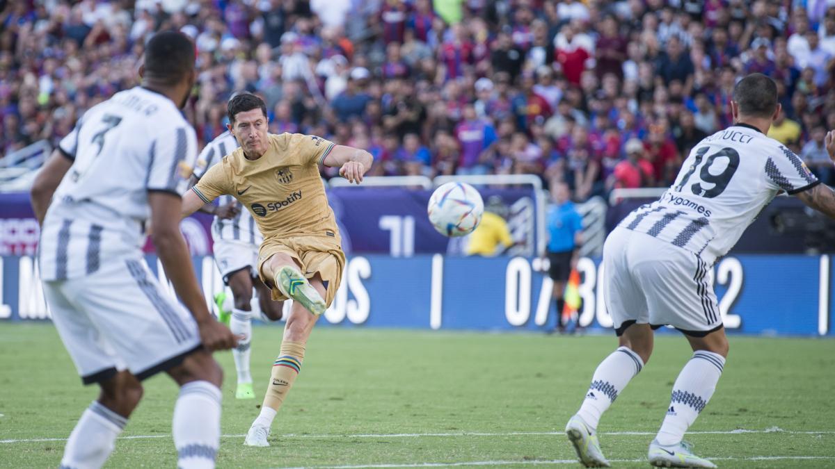 Lewandowski'nin Geleceği Belirsiz: Juventus'tan Polonyalı Yıldıza Yakın Takip