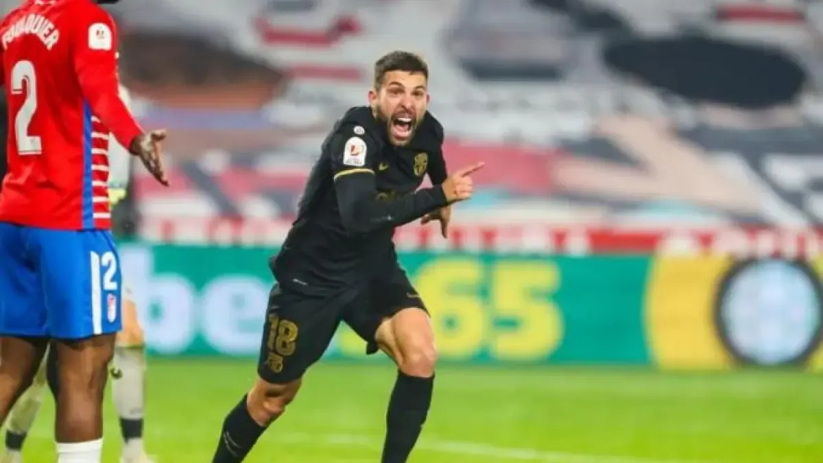 Jordi Alba'nın Granada Maçındaki Unutulmaz Dublesi: Bir Efsanenin Hücum Mirası