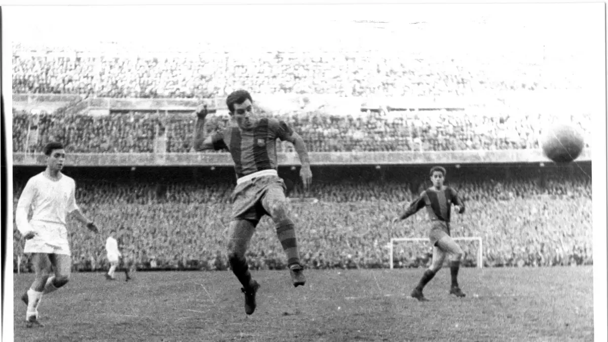 FC Barcelona'nın Efsanevi Golcüsü Evaristo: 10 Hat-Trick ve Tarihi Mirası