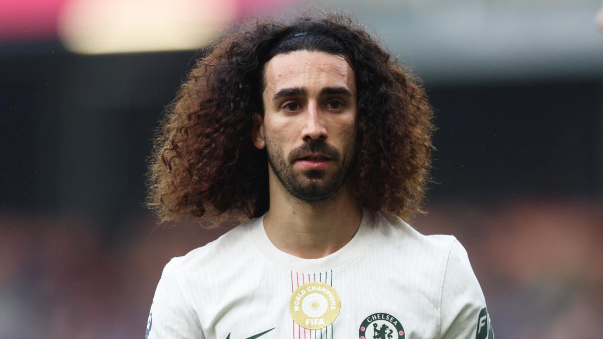 Marc Cucurella: La Masia'dan Chelsea'ye, Kalbi Barselona'da Atıyor