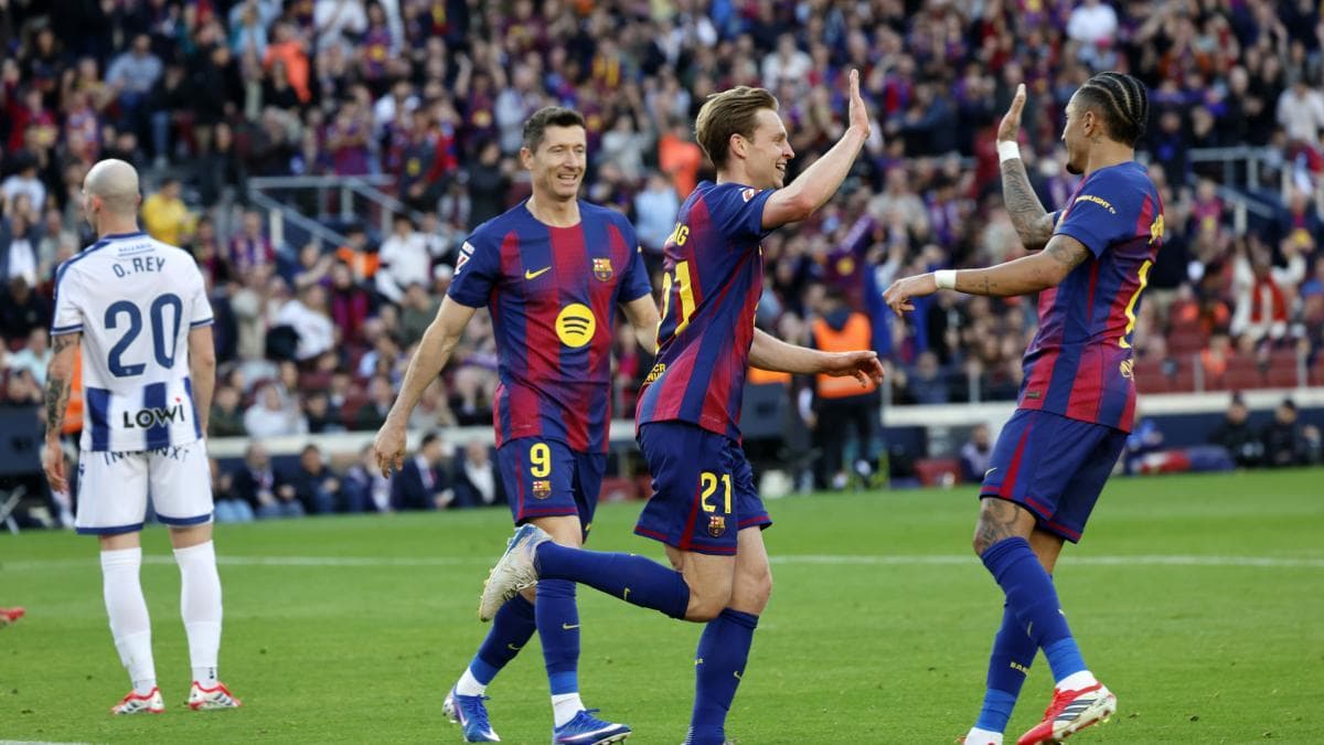 De Jong, Barça'nın Bu Sezonki 15. Golcüsü Oldu