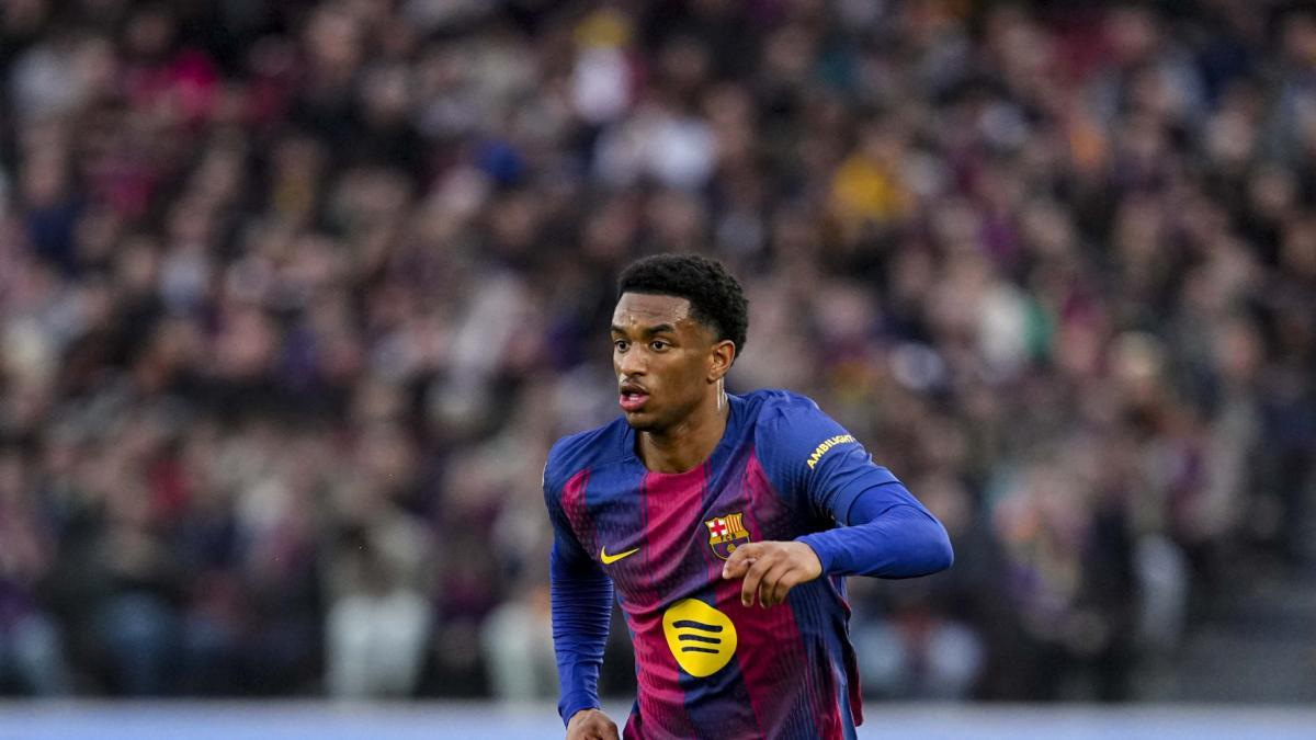 Premier Lig Devleri, Barcelona'nın Genç Yıldızı Alejandro Balde'nin Peşinde