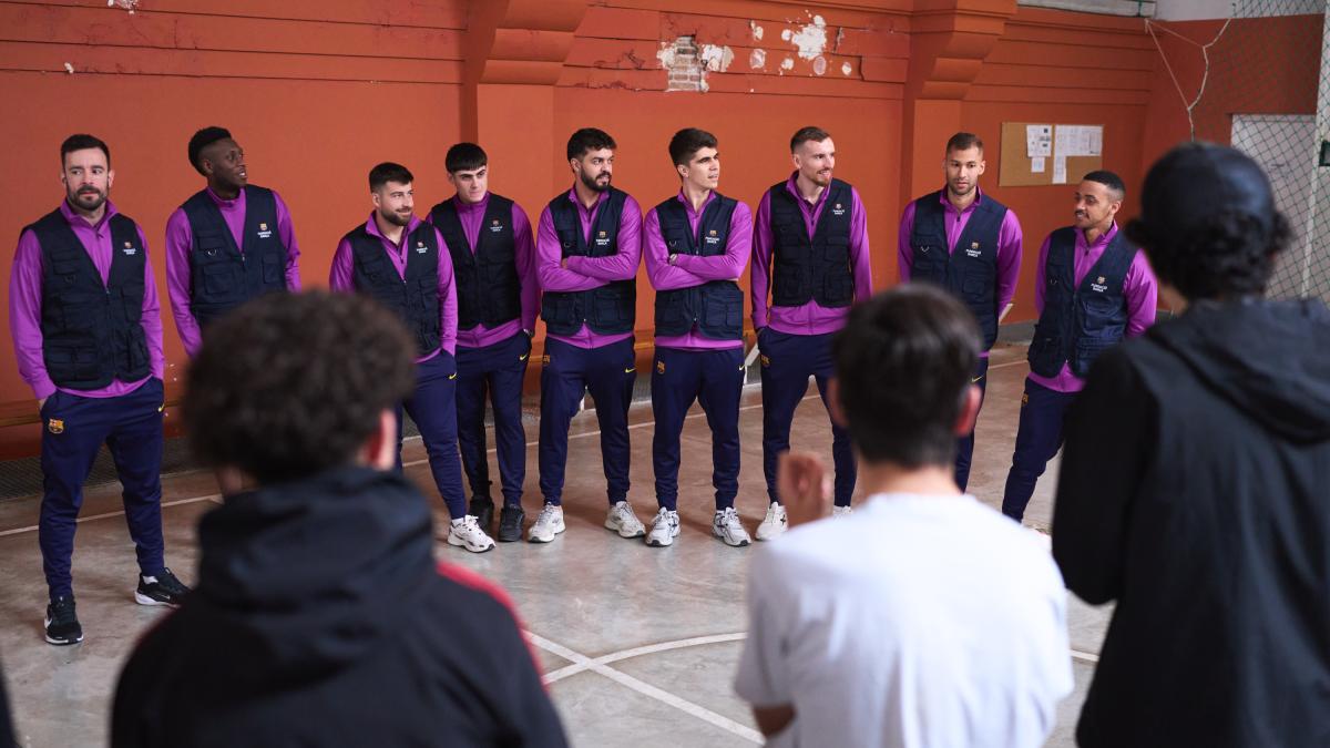 Barselona'da Futsal Takımından Hassas Gençlere Dokunan Ziyaret: Sosyal Sorumlulukta