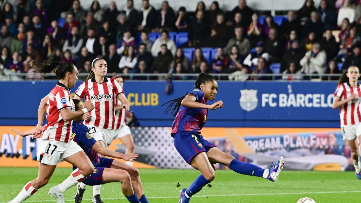 Salma Paralluelo'dan Gelecek Sinyali: "Şu An Odaklandığım Maçlar Var"