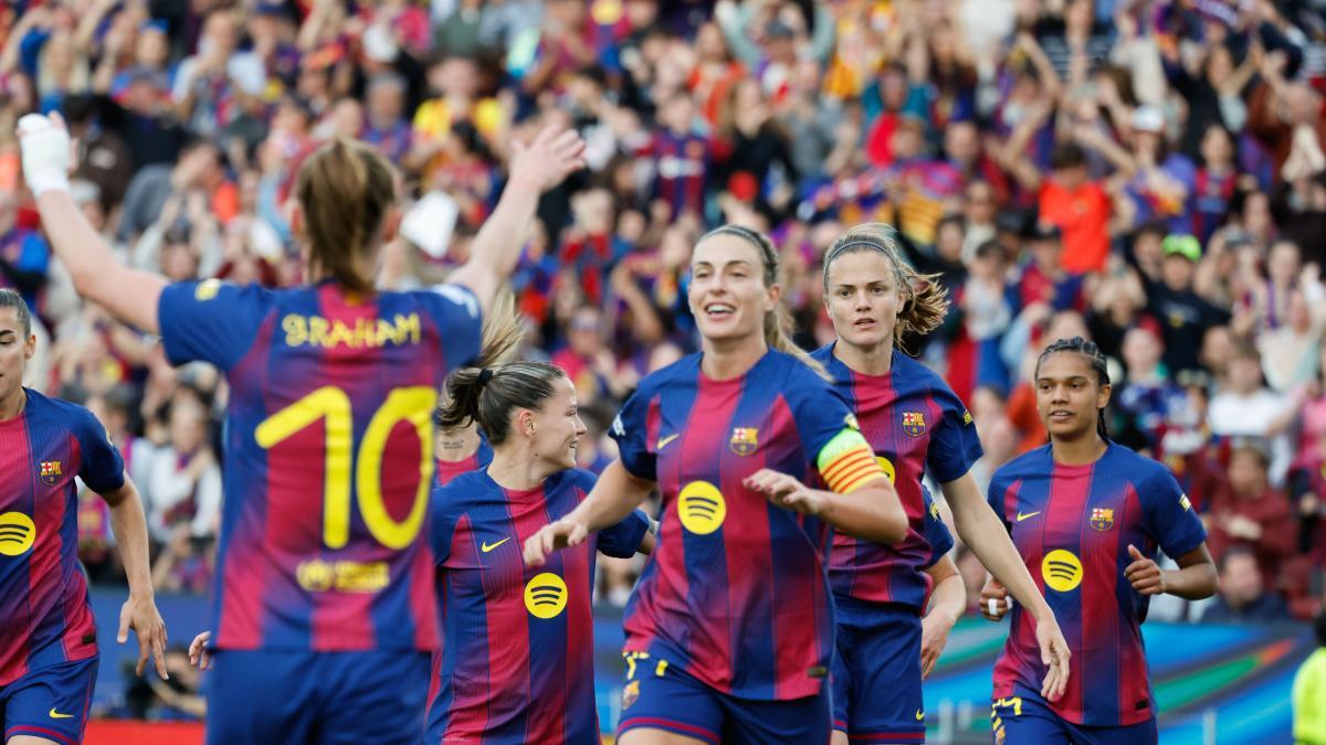 Barcelona Kadın Futbolu Tarih Yazıyor: Spotify Camp Nou'da Real Madrid'e Fark Atıldı