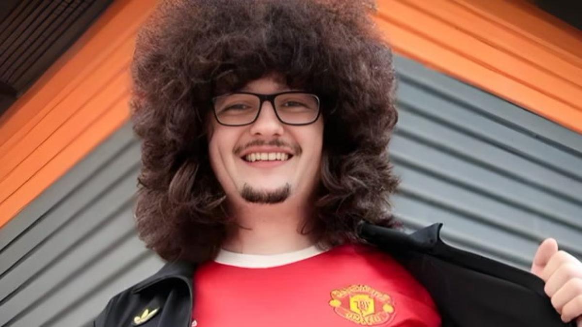 United'ın Viral Taraftarı Barcelona İçin Dev Bir Geri Dönüş Tahmin Etti: İmkansız Değil!