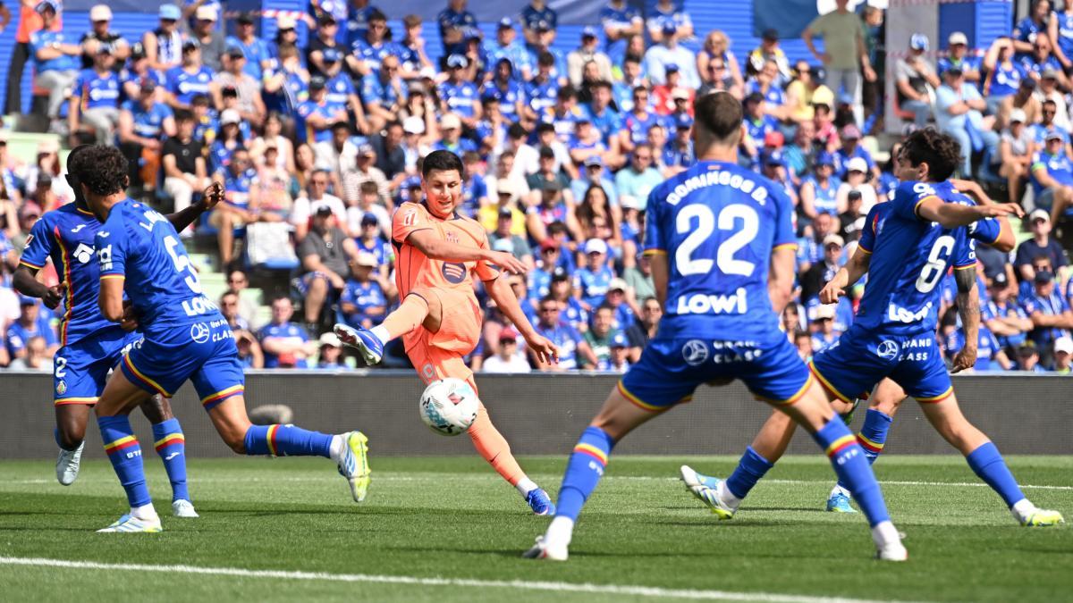 Roony'den İlk Sınav: Barça'da Yamal'ın Yokluğunda Gelecek Umudu Oldu