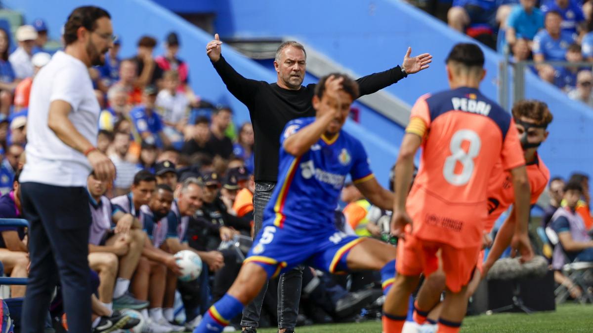 Hansi Flick'in Barcelona'daki Yeni Formülü: Çok Yönlülük ve Taktik Esneklik