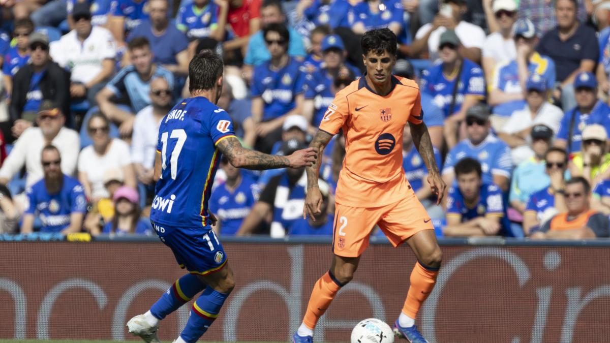 Cancelo'nun Geleceği Belirsiz: Al-Hilal'den Barcelona'ya Zorlu Şartlar