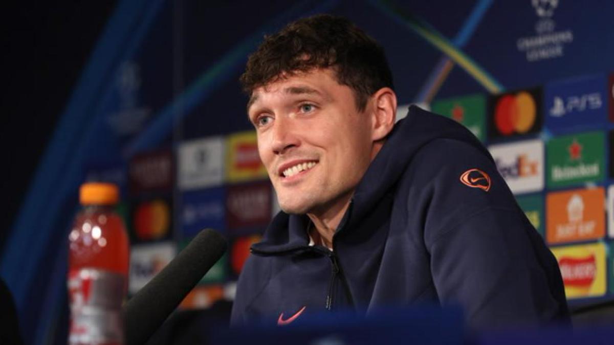 Barcelona'da Christensen Kalıyor: Savunmanın Kilit İsmi Yeni Sözleşmeye İmza Attı