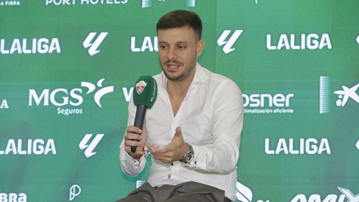 Elche Teknik Direktörü Anselmi'den Taraftara Çağrı: 'Barça'dan Çok Daha Fazla Elche