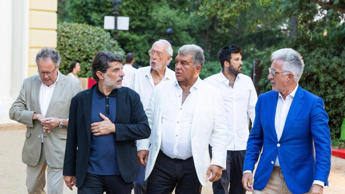 Laporta'dan Yoğun Gün Sonrası Sting Molası: Barça Play Lansmanı ve Kültürel Bir Akşam