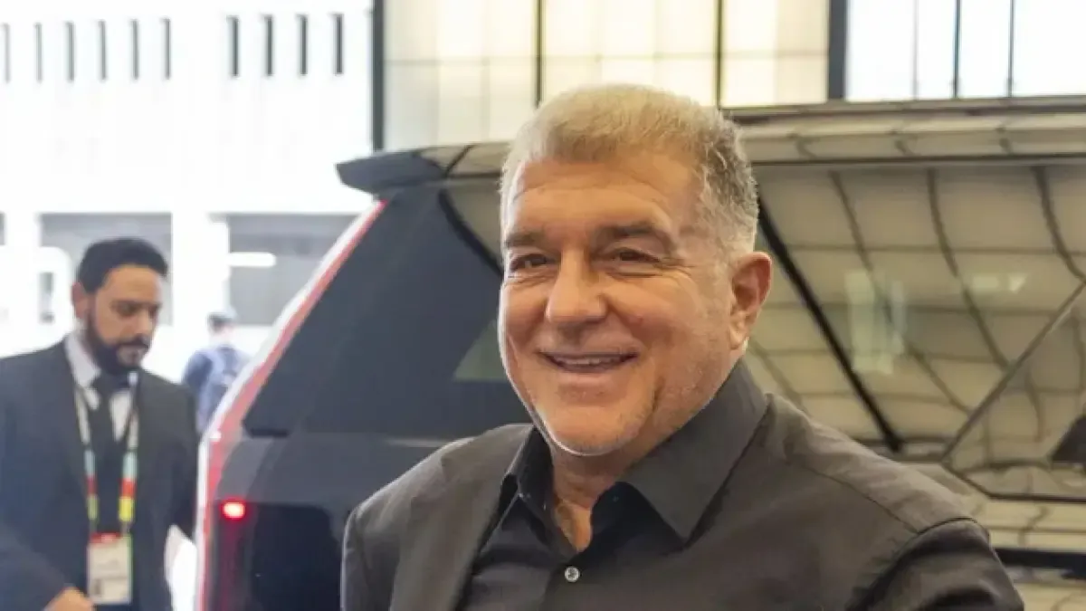 FC Barcelona Başkanı Laporta Aritmi Sonrası Taburcu Oldu: Sağlık Durumu ve Kulüp Geleceği