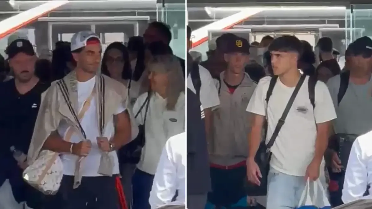 İspanya'nın Dünya Kupası Kahramanları Barselona'ya İndi: Kutlamalar ve Tatil Başlangıcı