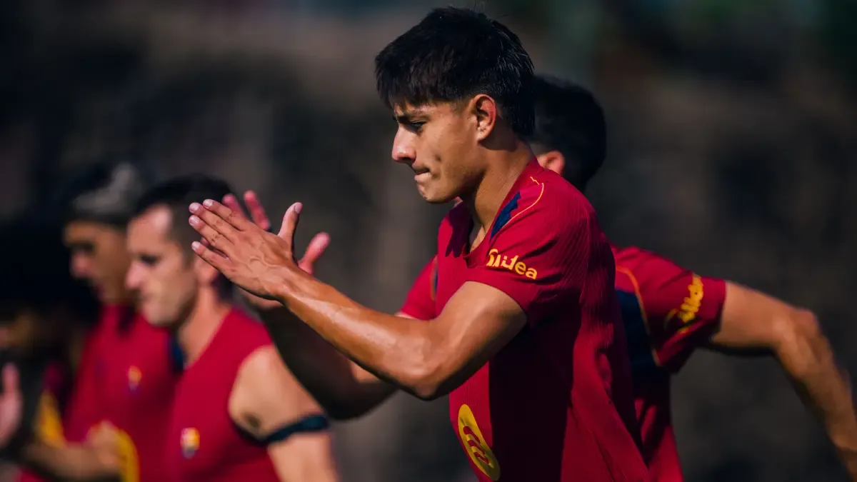 Barcelona'da Genç Yıldız Adayı Brian Fariñas'ın Kaderi, Frenkie de Jong'a Bağlı