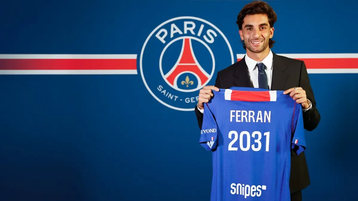 PSG'nin Hücum Hattı Karıştı: Ferran Torres Transferi "Yapboz" Yarattı!