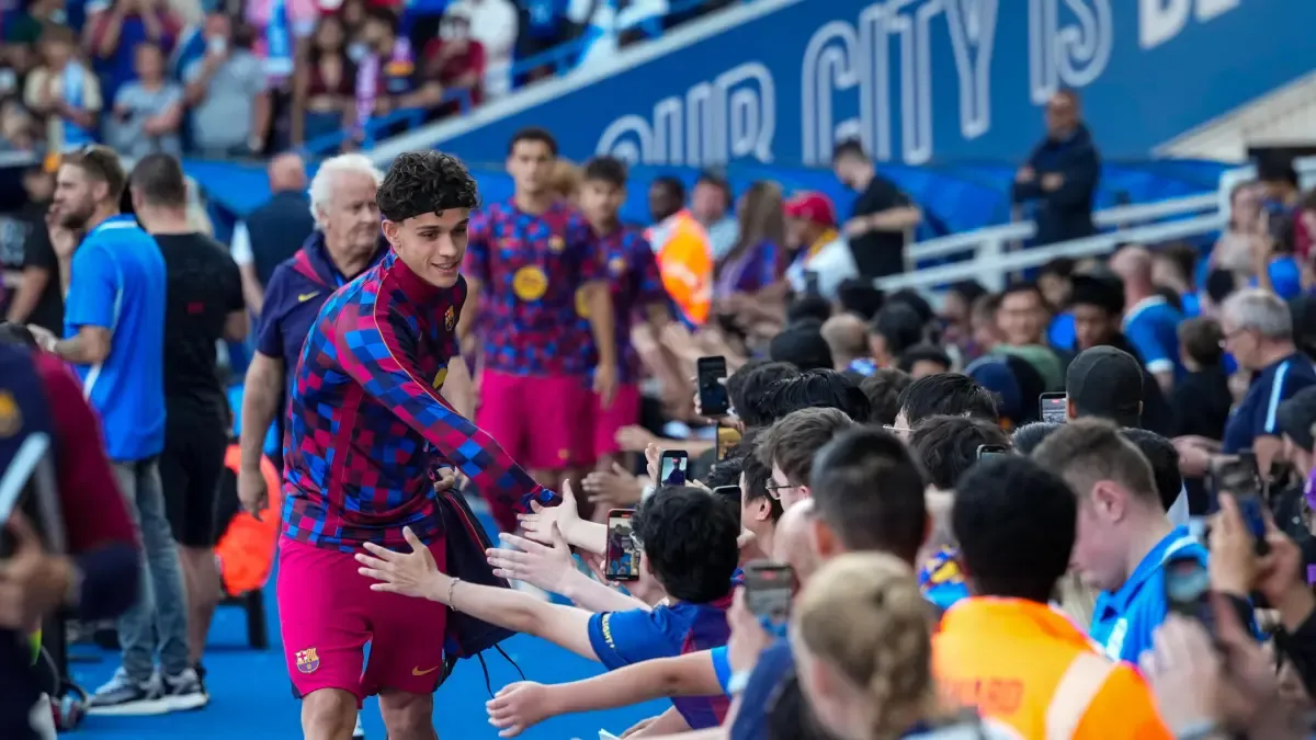 Borussia Dortmund, Barcelona'nın Genç Yıldızı Hèctor Fort İçin Takibini Sıkılaştırıyor