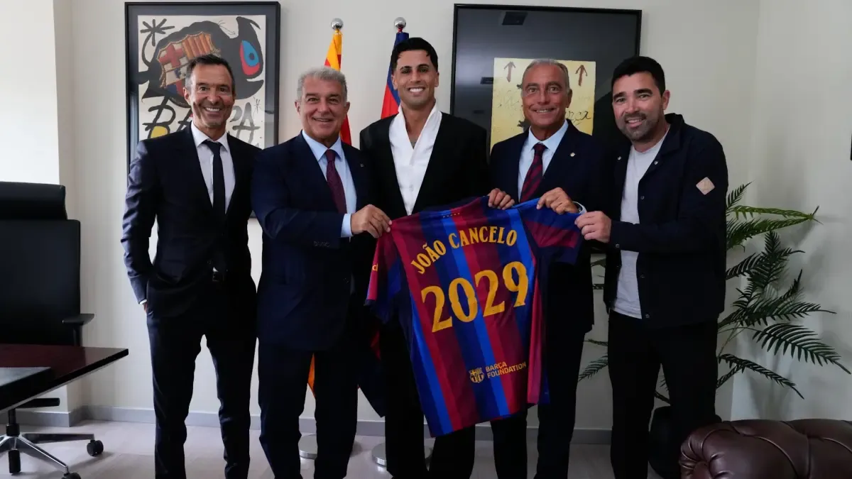 Mendes'in Barselona Zirvesi: Cancelo Ötesi Transfer Hamleleri
