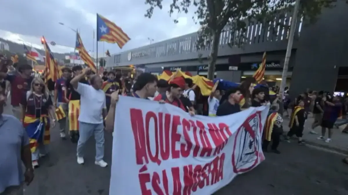 Elche Olayı Protestosu Camp Nou'da: Irkçılığa Karşı Sesler Yükseldi