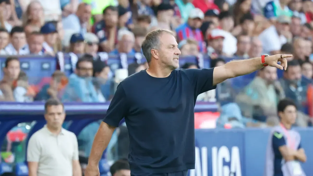 Flick'ten Stratejik Hamle: Milli Ara Öncesi Kadro Yönetimi Barcelona İçin Hayati