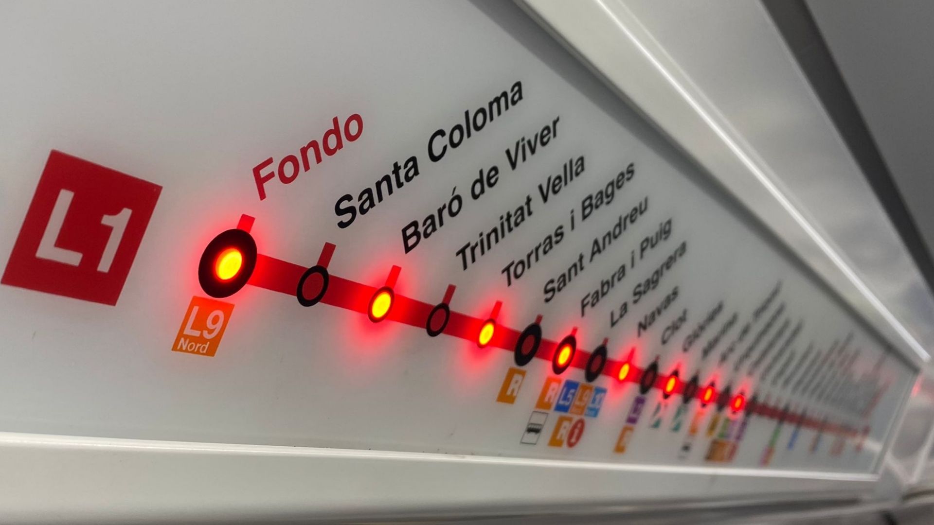 Barselona Metrosu L1 Hattında Kapsamlı Yenileme Sonrası Seferler Yeniden Başladı