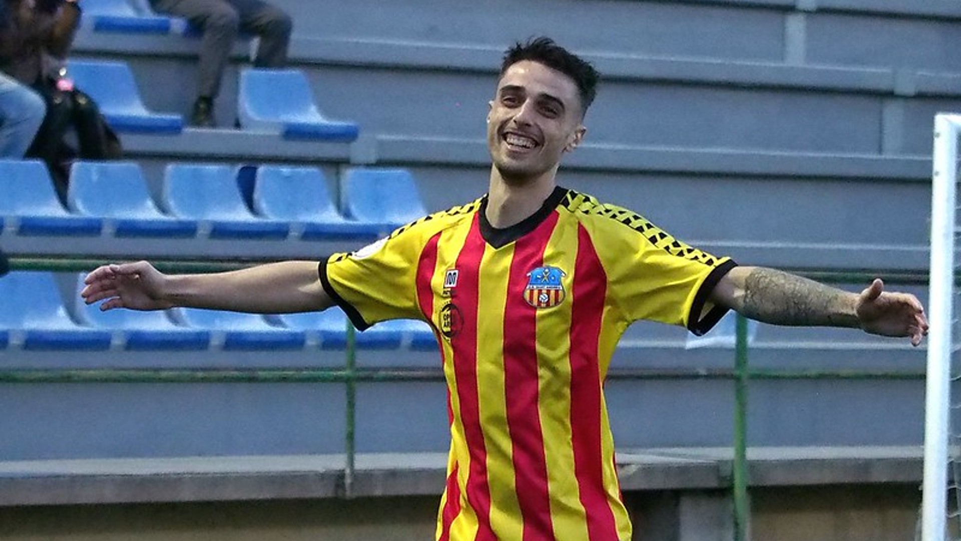 Sant Andreu, Yıldız Oyuncusu Alexis Garcia ile Sözleşme Yeniledi: Gol ve Yetenek