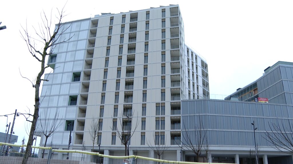 Barselona'da Konut Krizi Derinleşiyor: 175.000 Konut Açığı Alarm Veriyor