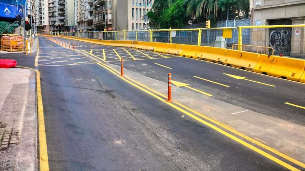 Barselona'da Balmes Caddesi'ndeki Şerit Daraltma Ekonomiyi Tehdit Ediyor: Uzmanlar