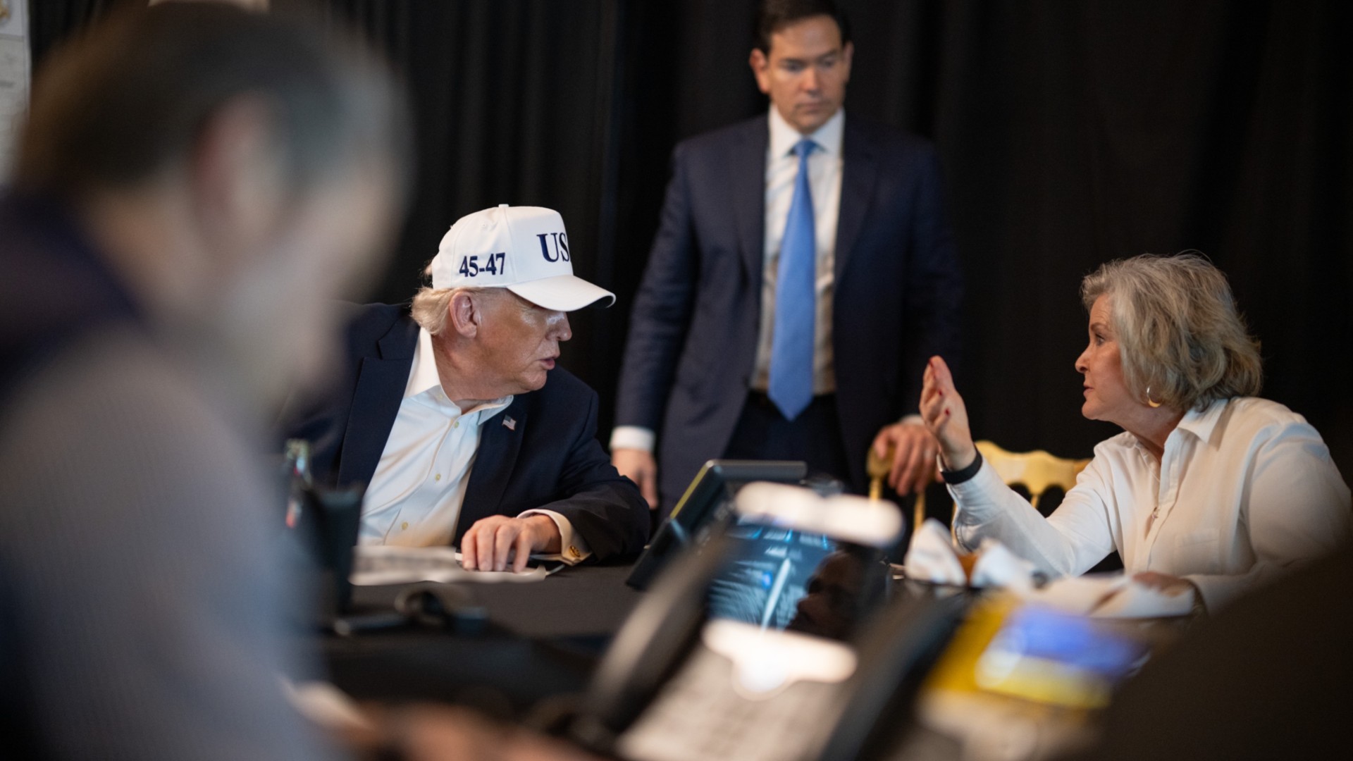 Donald Trump'tan İspanya'ya İran Tehdidi: "Tüm Ticareti Keseceğim!"