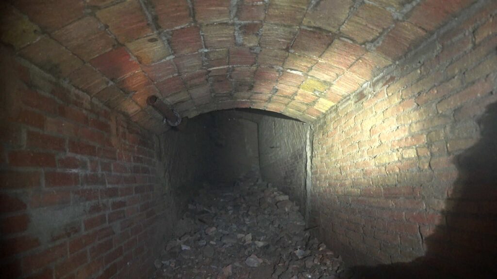 Barselona'da Tarihi Sığınak Ortaya Çıktı: İç Savaş Mirası Yeniden Keşfediliyor