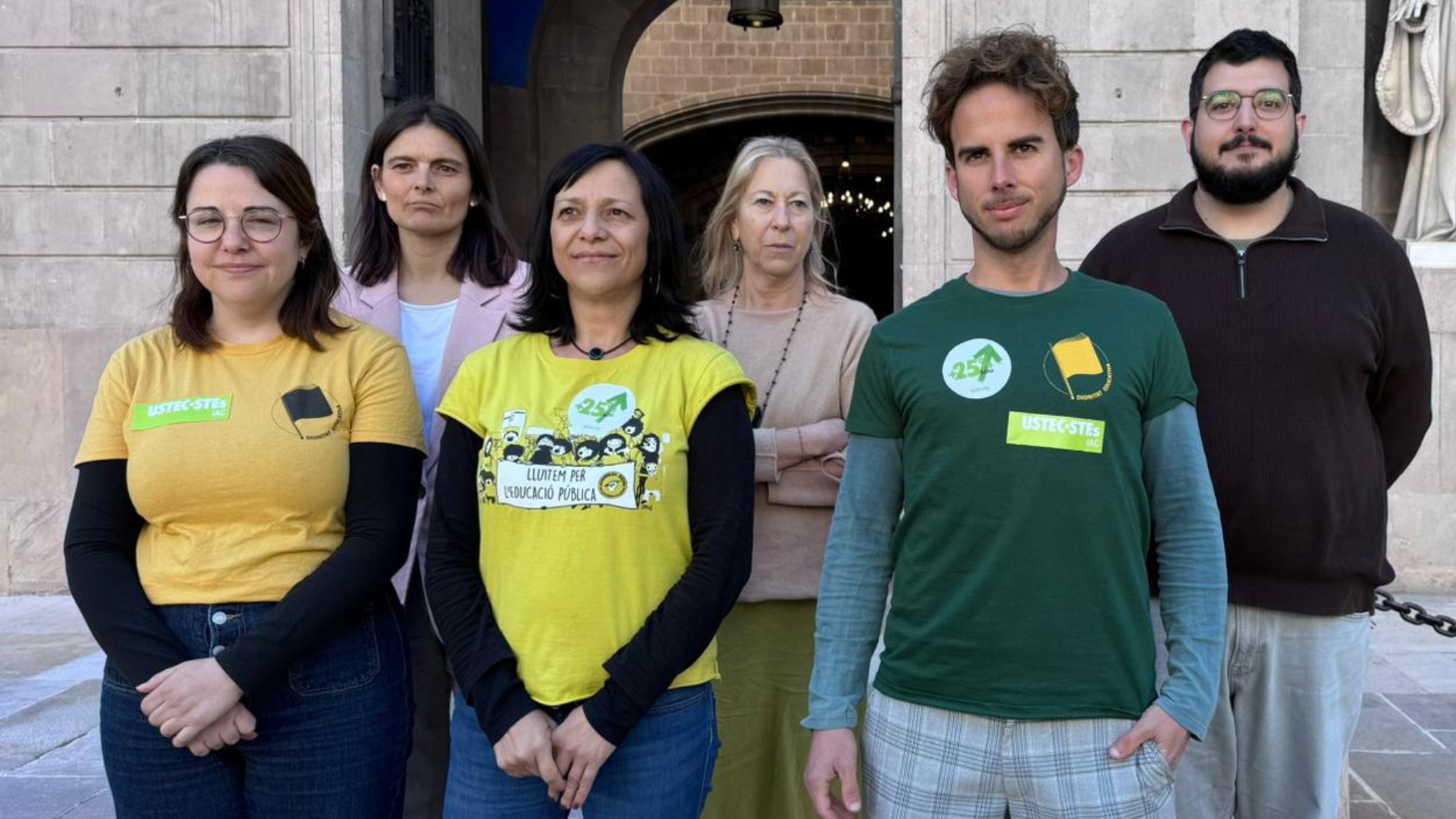 Barselona'dan Öğretmenlere Tam Destek: Çalışma Koşulları İyileştirilsin Çağrısı