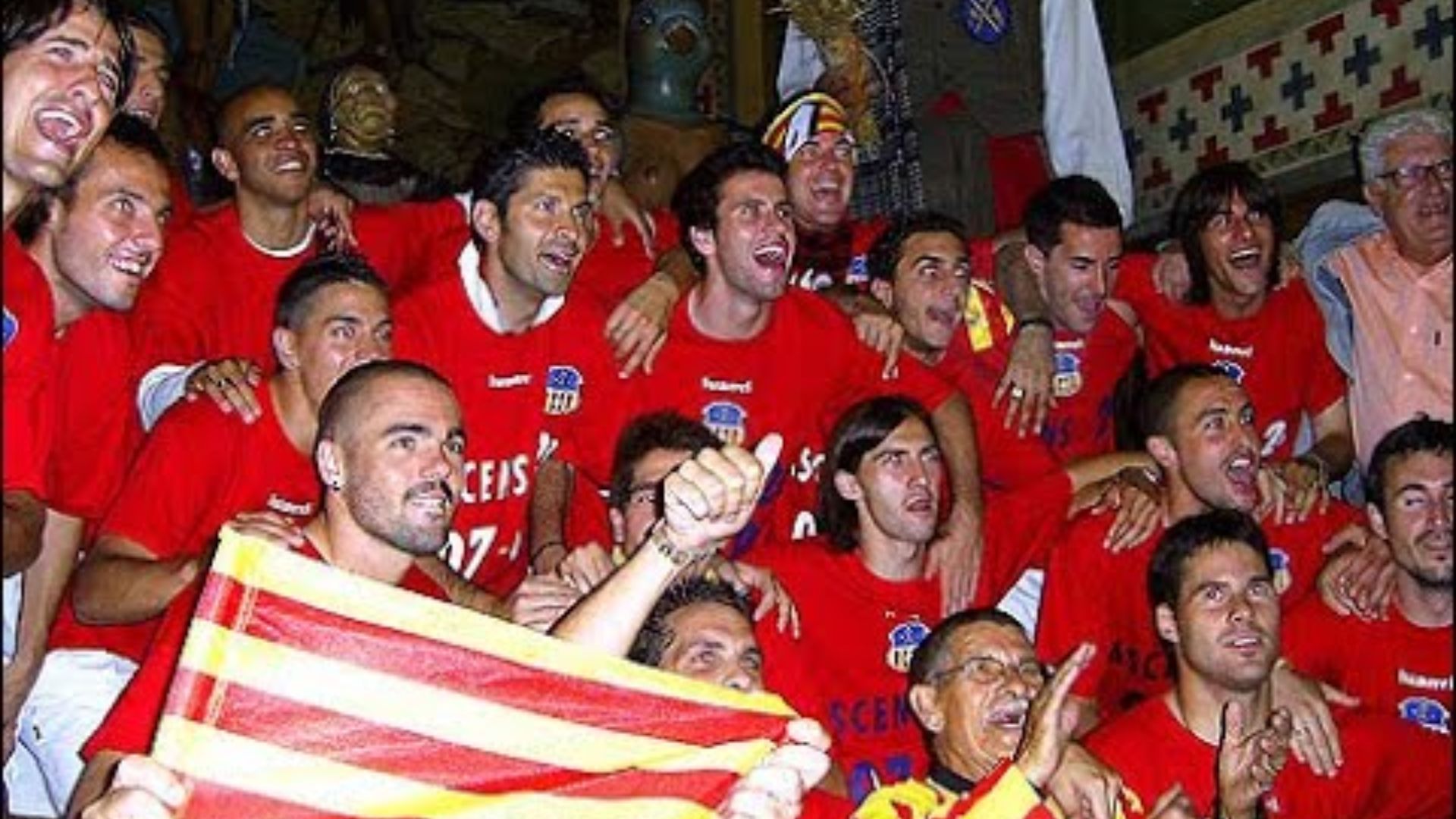 Sant Andreu, 18 Yıl Sonra Tarihi Bir Yükselişin Eşiğinde: Dalí'nin Kurtardığı Kulüp