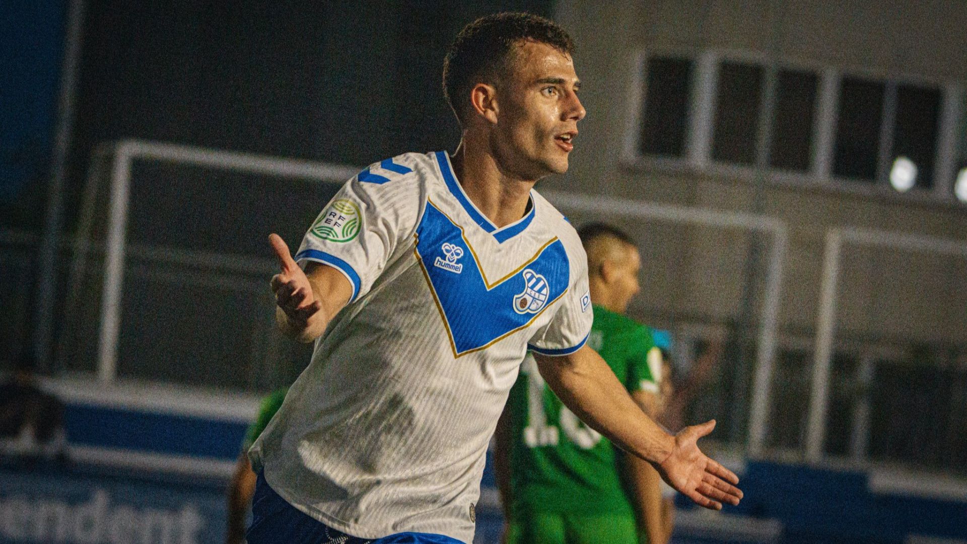 CE Europa B, Yükselme Play-Off Hayallerini Canlı Tutuyor: Altı Maçlık Galibiyet Serisi