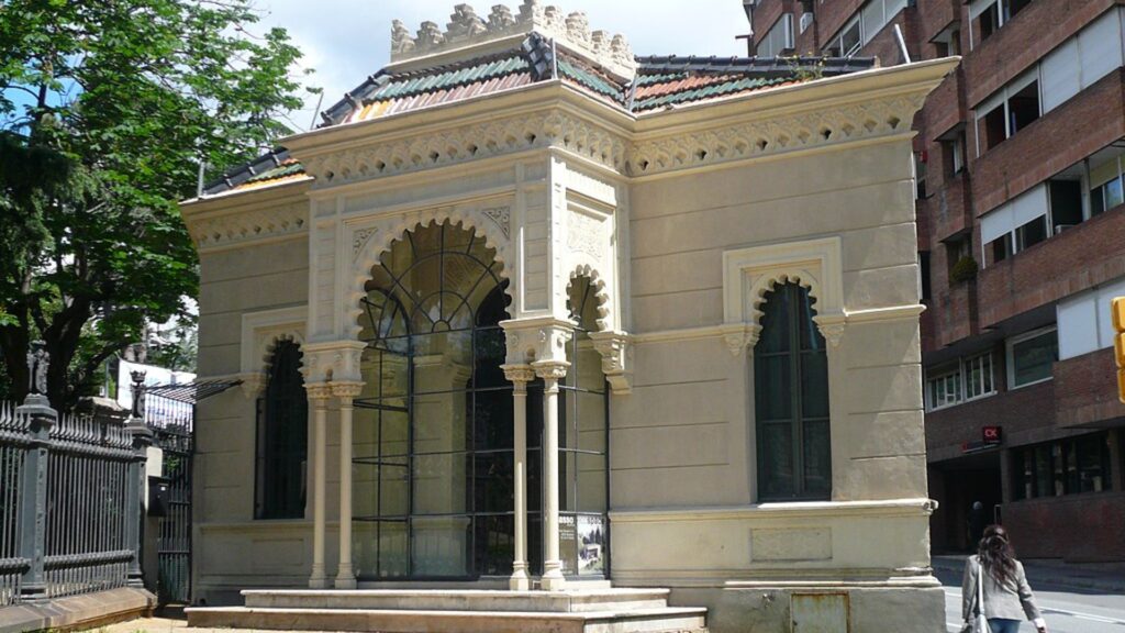 Barselona'nın Saklı Modernist Hazinesi: Putxet'teki Oyuncak Ev Yeniden Canlandı