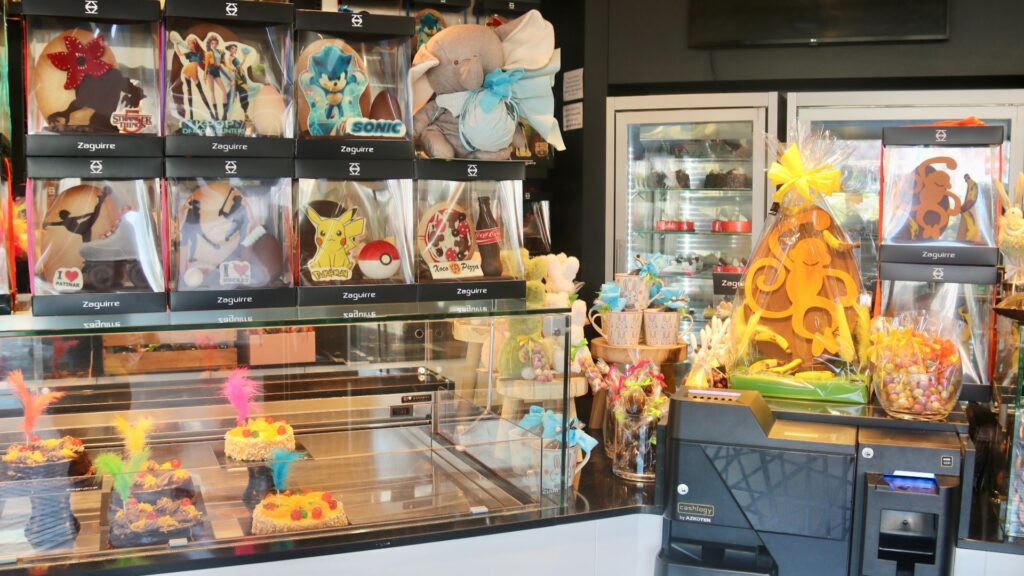 Küresel Trendler Paskalya Sofrasında: Barselona'nın Mona de Pasqua Modası