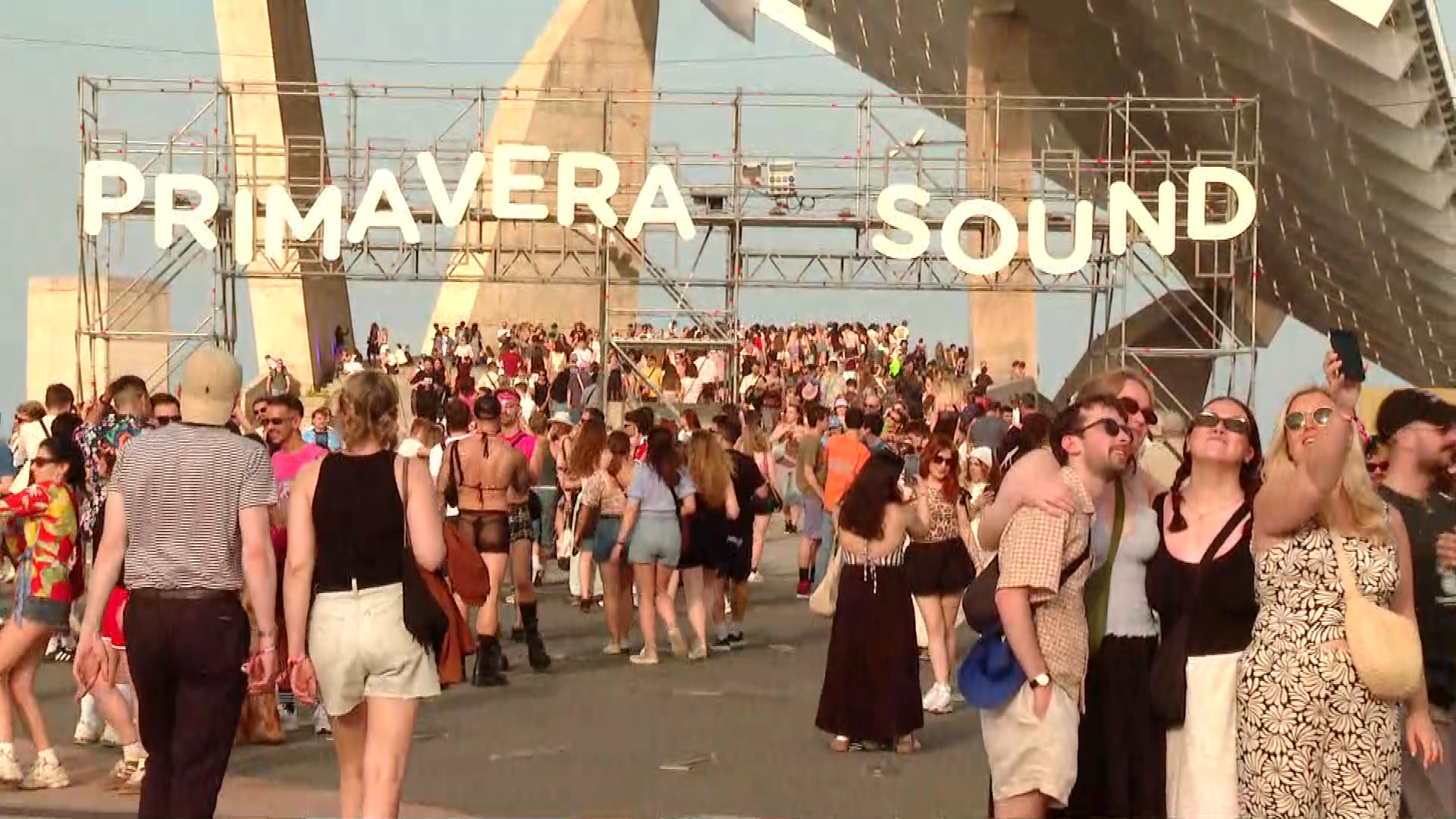 Primavera Sound 2027: Massive Attack, The Chemical Brothers ve Skrillex ile 25. Yıl