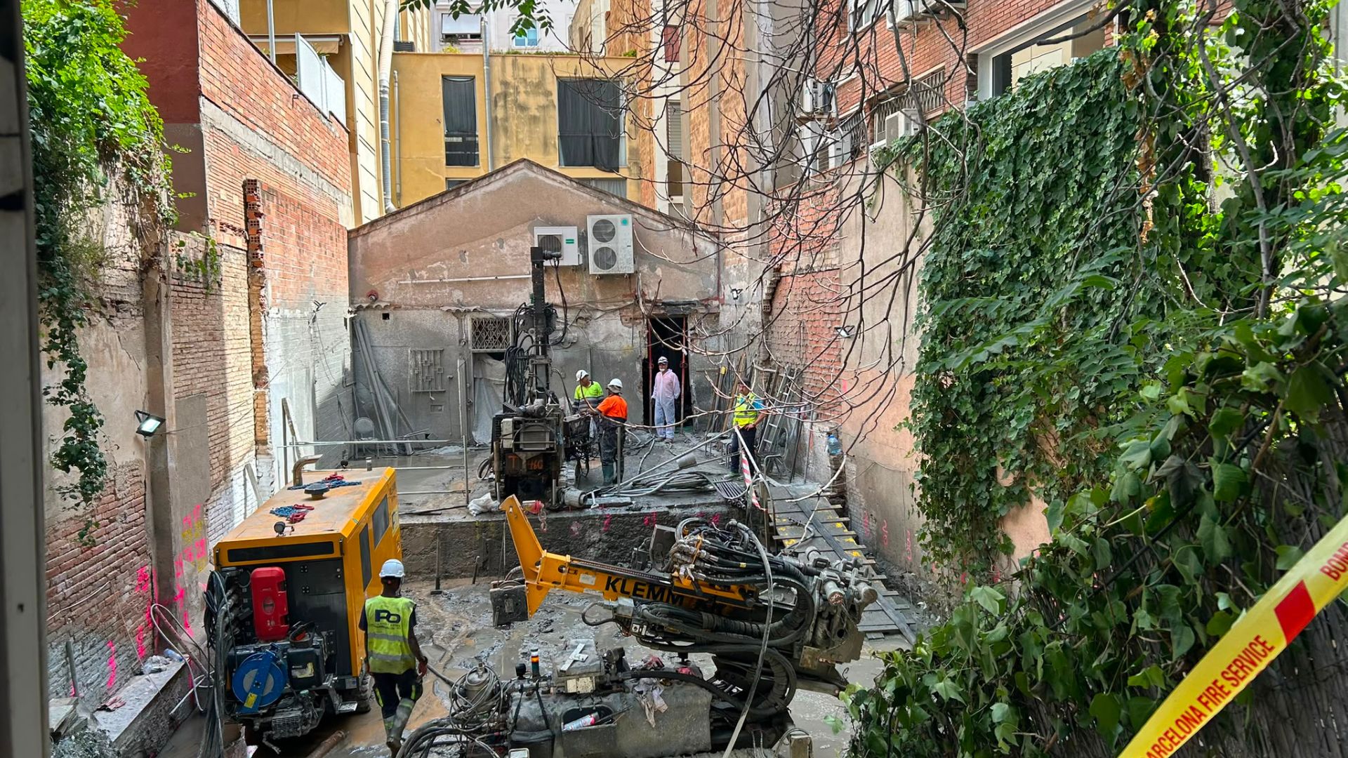 Barselona'da L9 Metro Hattı Çukuru: Putxet Mahallesi'nde Hayat Normale Dönüyor mu?