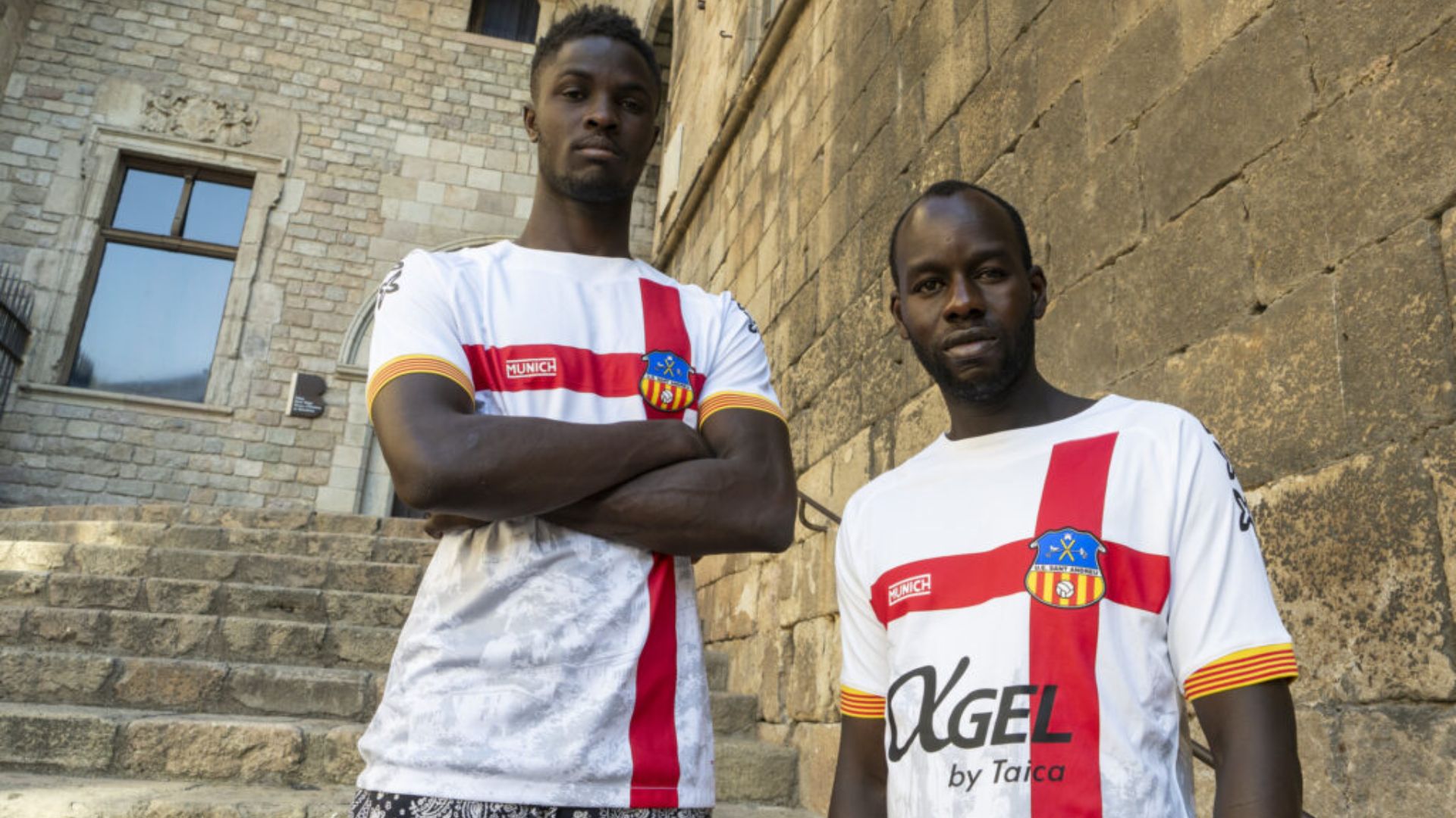 Sant Andreu'dan Çarpıcı Forma: Katalan Kimliği ve Sosyal Dayanışma Mesajı