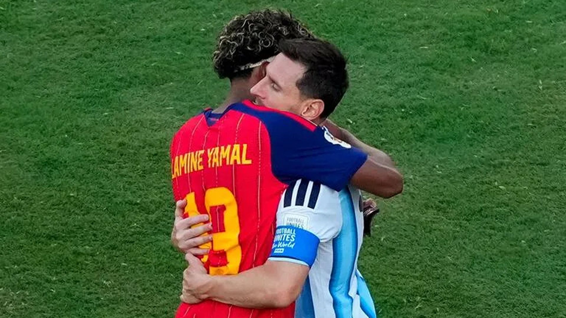 Lamine Yamal'dan Messi'ye Duygusal Teşekkür: "Bana İlham Veren Her Şey İçin"