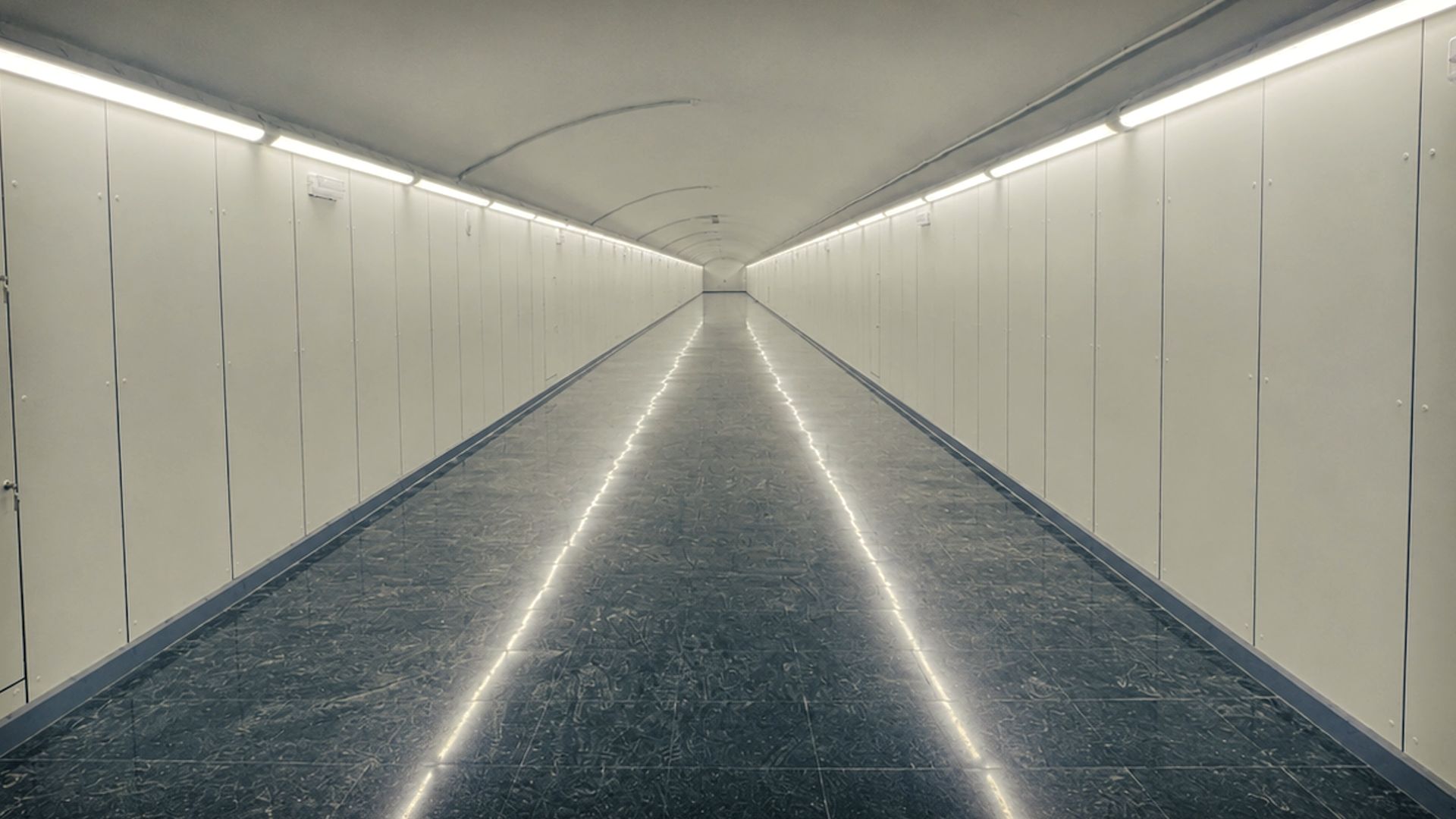 Barselona'da Günlük 43.000 Yolcunun Beklediği An: Catalunya Metro Geçidi Yeniden Açıldı