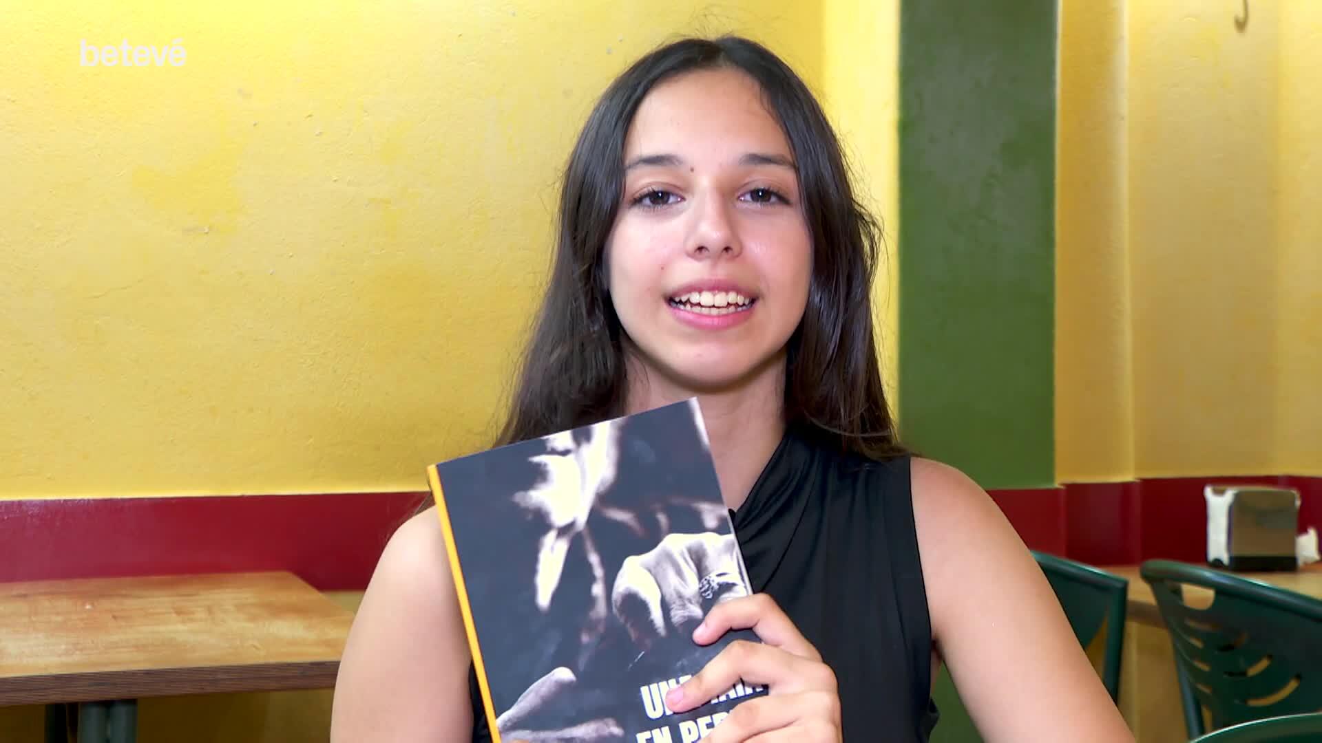 Barselona'dan Genç Yetenek: Beth Peytibi, İlk Romanıyla Edebiyat Dünyasına Adım Attı
