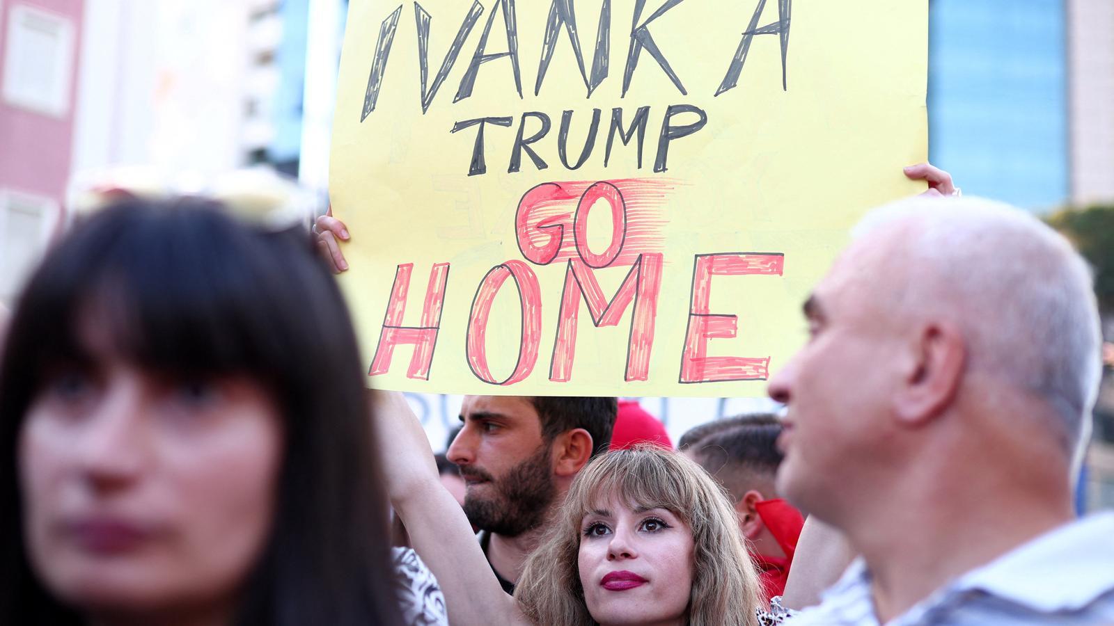 Arnavutluk'ta Trump'ın Damadının Lüks Tatil Köyüne Büyük Protesto: 'Ivanka, Evine Dön!'
