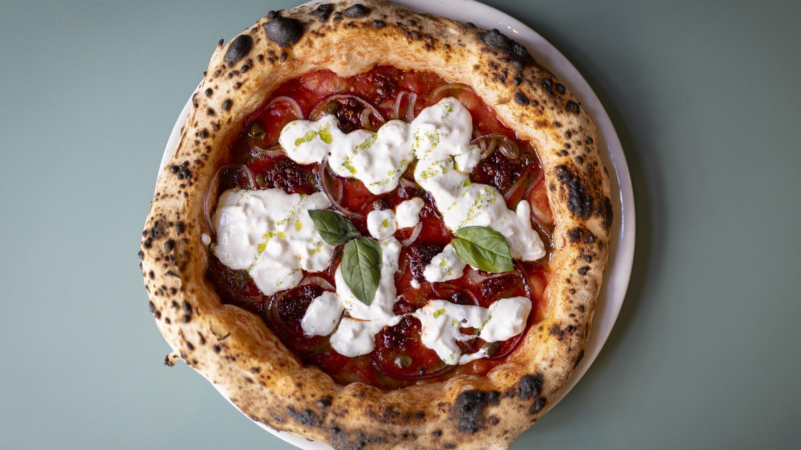 On Yıllık Başarı Hikayesi: Barselona'daki La Balmesina Avrupa Pizza Listesinde Yükseliyor