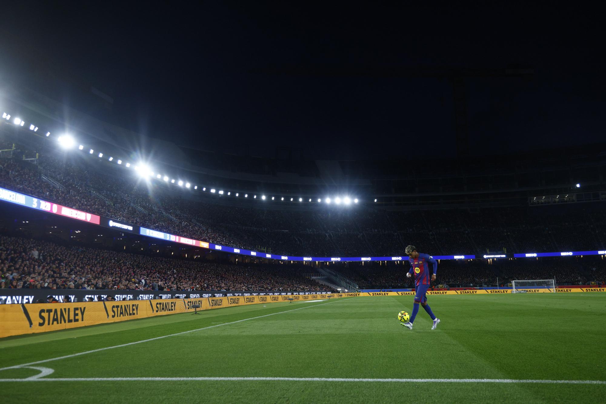 Hansi Flick'in Camp Nou'daki İlk Sınavı: Barça, Athletic Club'ı Ağırlıyor