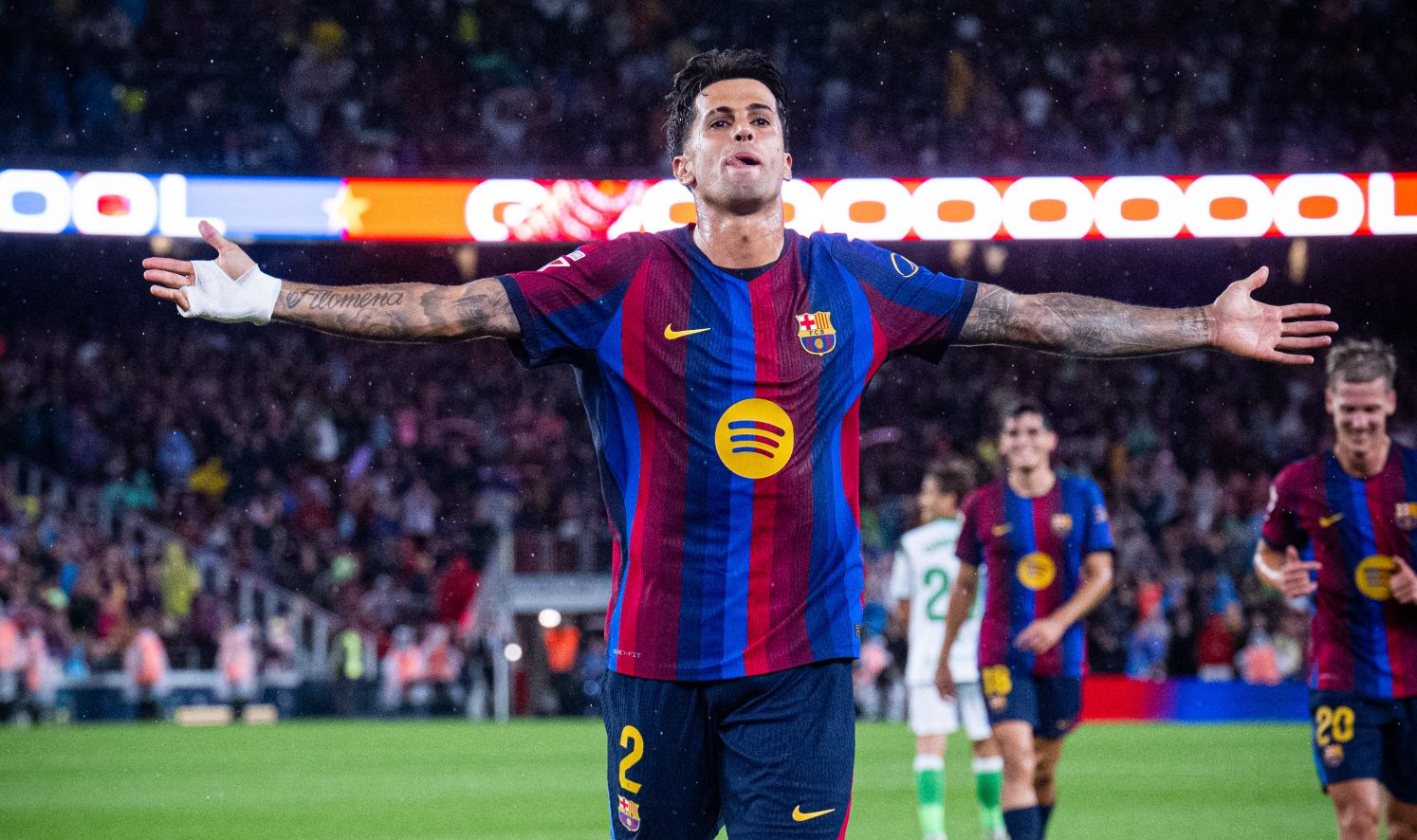 Barcelona'dan Racing Santander'a Gol Yağmuru: Sezon Başlangıcı Rekorlarla Devam Ediyor