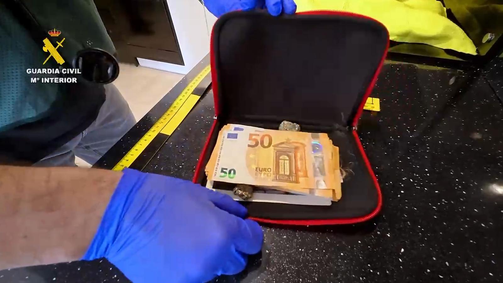 İspanya'da Sahte Doktorlar ve Yasa Dışı Botoks Skandalı: Gizli Estetik Klinikler