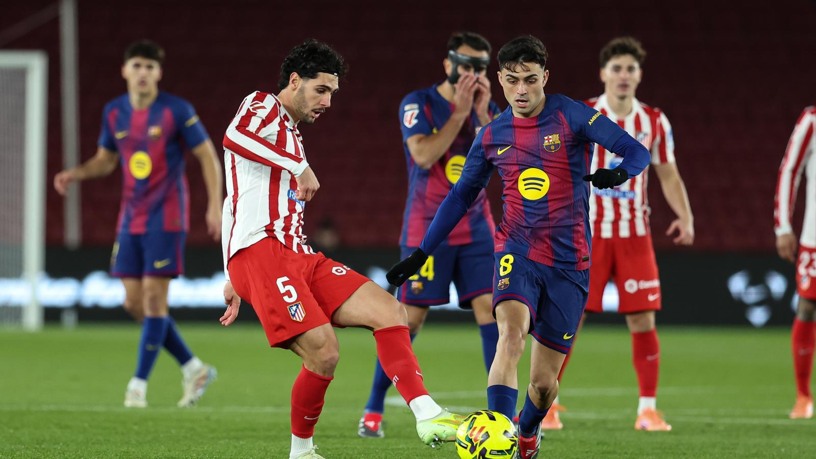 Atlético Madrid - Barça: La Liga Liderliği ve Şampiyonlar Ligi Çeyrek Finali Ateşi