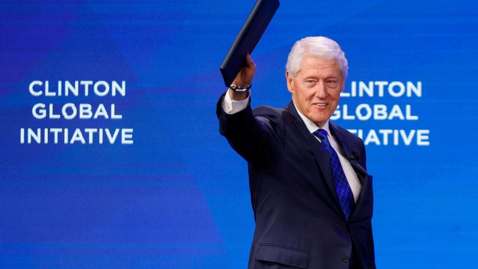 Bill Clinton'dan Epstein Açıklaması: 'Hiçbir Şey Görmedim, Yanlış Yapm