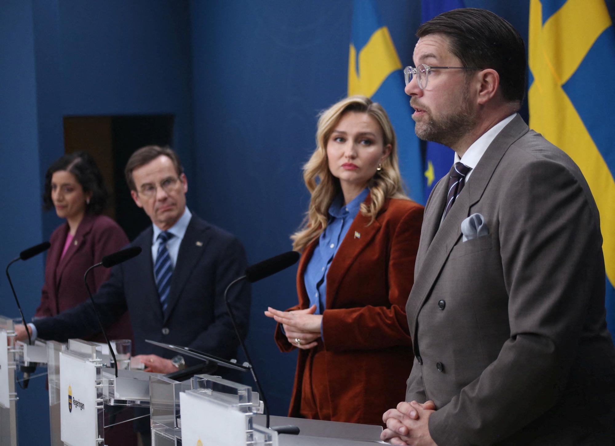 İsveç'te Aşırı Sağ Normalleşiyor: Hükümet Kapısı Aralandı, Tarihi Tabu Yıkıldı